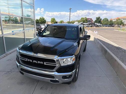 Diamond Black Crystal Pearlcoat 2020 RAM 1500 Big Horn/Lone Star
