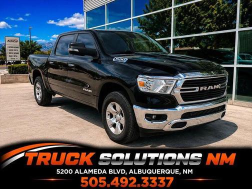 Diamond Black Crystal Pearlcoat 2020 RAM 1500 Big Horn/Lone Star