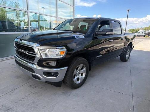Diamond Black Crystal Pearlcoat 2020 RAM 1500 Big Horn/Lone Star