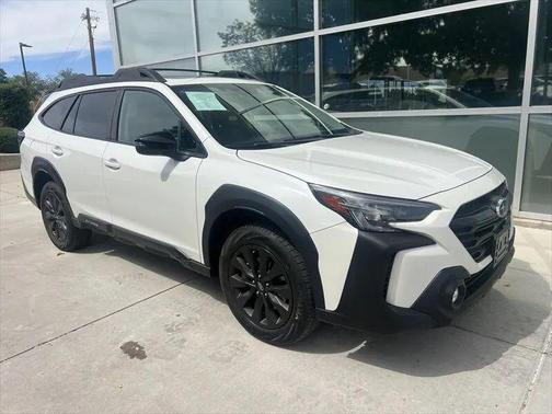 Crystal White Pearl 2024 Subaru Outback Onyx Edition