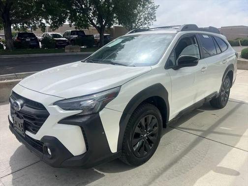 Crystal White Pearl 2024 Subaru Outback Onyx Edition