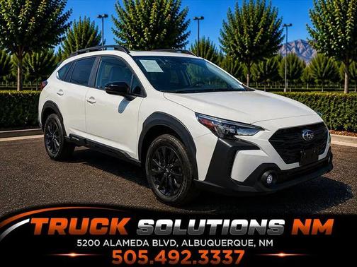Crystal White Pearl 2024 Subaru Outback Onyx Edition