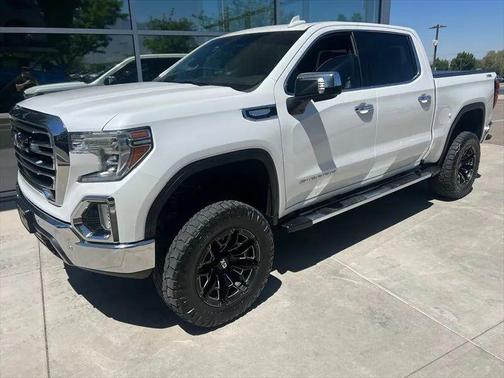 White Frost Tricoat 2020 GMC Sierra 1500 SLT