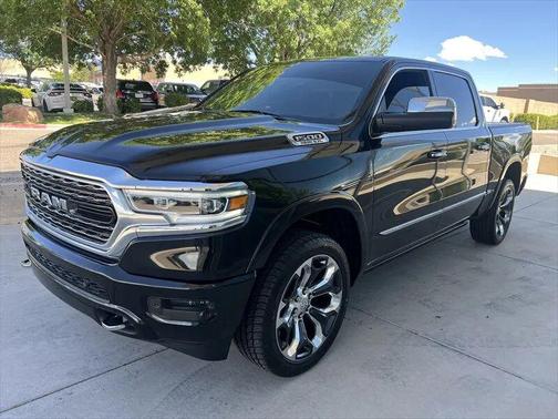 Diamond Black Crystal Pearlcoat 2019 RAM 1500 Limited