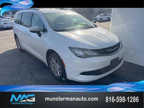 2020 Chrysler Voyager LXI