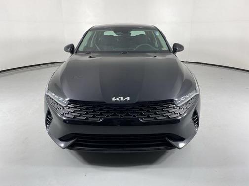 2022 Kia K5 LX