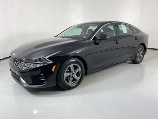 2022 Kia K5 LX