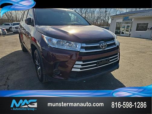 2019 Toyota Highlander LE I4