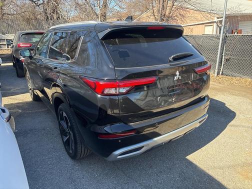 2022 Mitsubishi Outlander SEL 2.5 2WD
