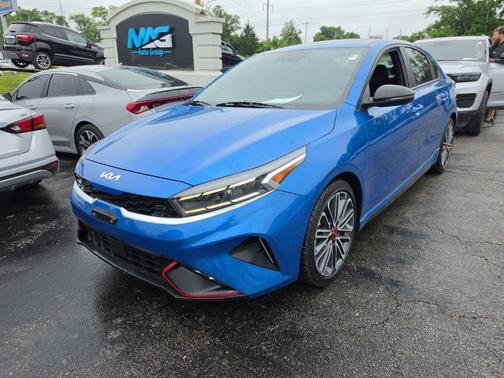 Sporty Blue 2023 Kia Forte GT