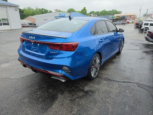 Sporty Blue 2023 Kia Forte GT