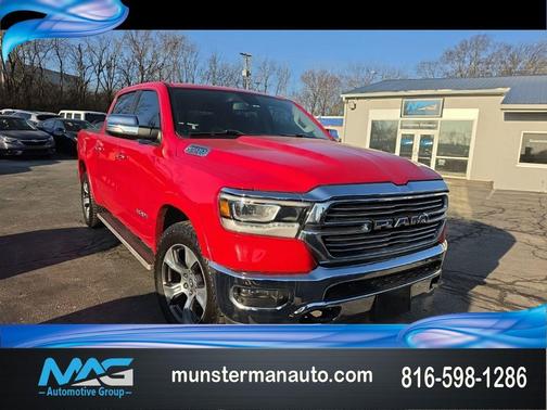 Flame Red Clearcoat 2019 RAM 1500 Laramie