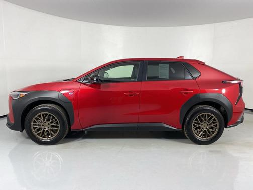 2023 Subaru Solterra Premium