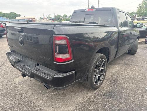 Diamond Black Crystal Pearlcoat 2019 RAM 1500 Rebel