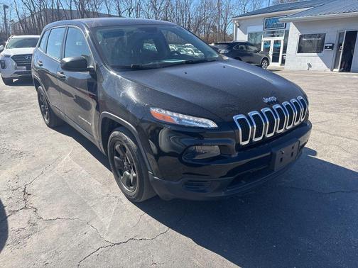2017 Jeep Cherokee Sport