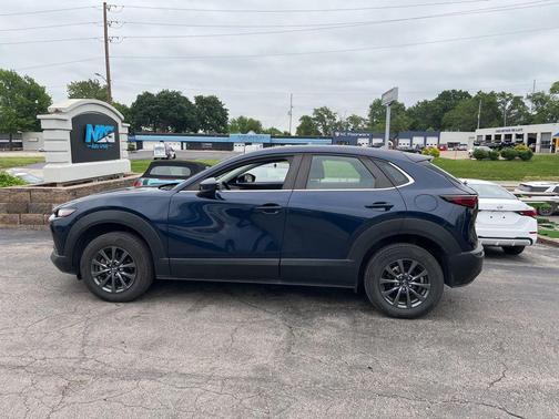 Deep Crystal Blue Mica 2022 Mazda CX-30 2.5 S