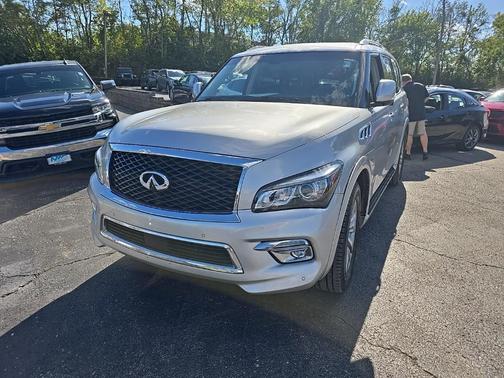 2017 INFINITI QX80 Base