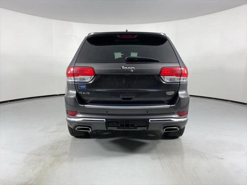 2018 Jeep Grand Cherokee Summit