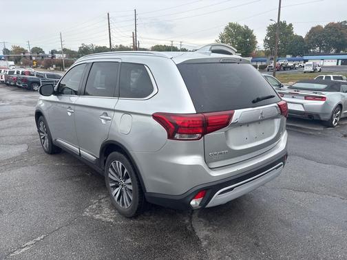 2020 Mitsubishi Outlander SEL