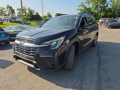 Crystal Black Silica 2023 Subaru Ascent Premium 7-Passenger