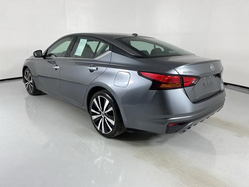 2022 Nissan Altima Platinum Intelligent AWD