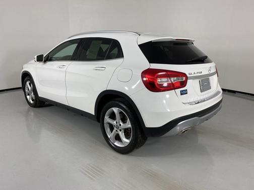 2020 Mercedes-Benz GLA 250 Base
