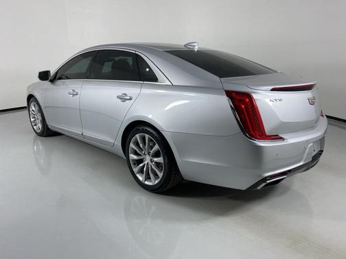 2018 Cadillac XTS Luxury