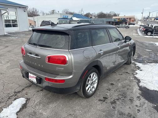 2017 MINI Clubman Cooper