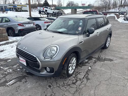 2017 MINI Clubman Cooper