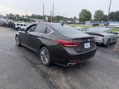 Manhattan Brown 2015 Hyundai Genesis 3.8