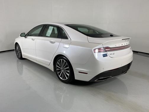 2017 Lincoln MKZ Base