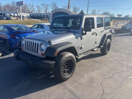 2013 Jeep Wrangler Unlimited Sport