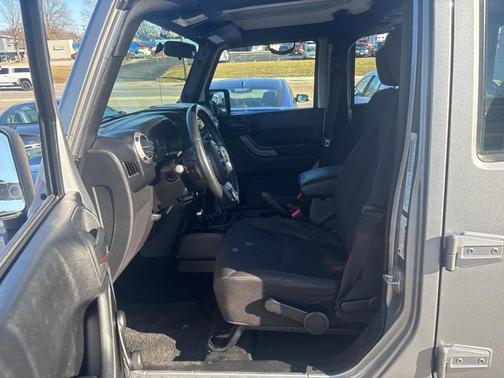 2013 Jeep Wrangler Unlimited Sport