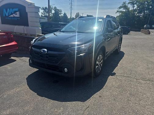 2023 Subaru Outback Premium