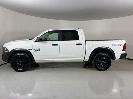 Bright White Clearcoat 2020 RAM 1500 Classic Warlock Crew Cab 4x4 5'7' Box