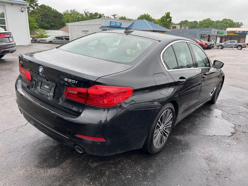 Black Sapphire Metallic 2017 BMW 530 xDrive