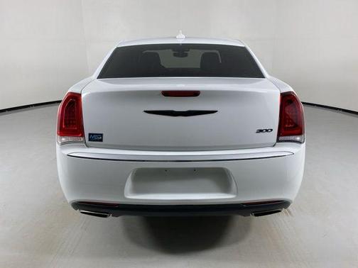 2023 Chrysler 300 Touring