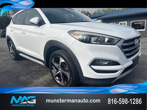 Dazzling White 2018 Hyundai TUCSON Value