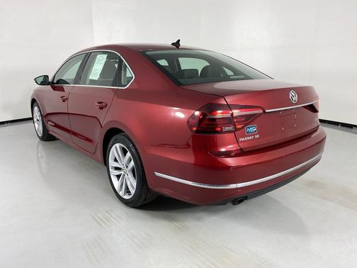 2018 Volkswagen Passat 2.0T SE