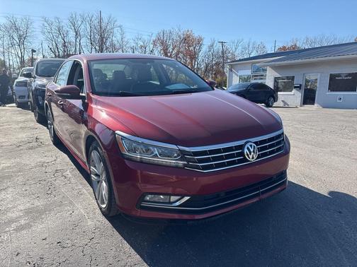 2018 Volkswagen Passat 2.0T SE
