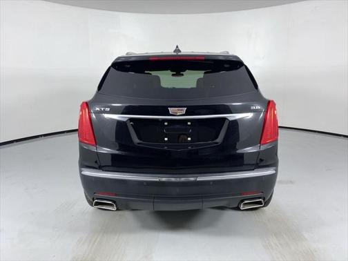 2017 Cadillac XT5 Base