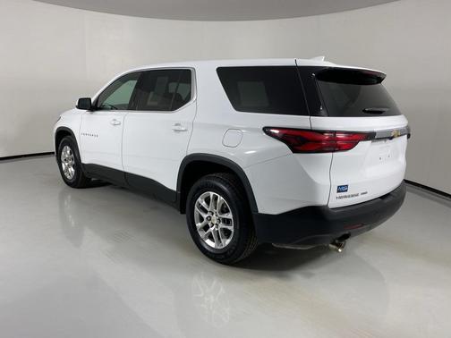 2022 Chevrolet Traverse LS