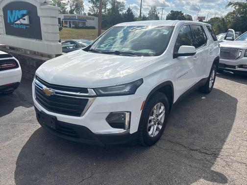 2022 Chevrolet Traverse LS