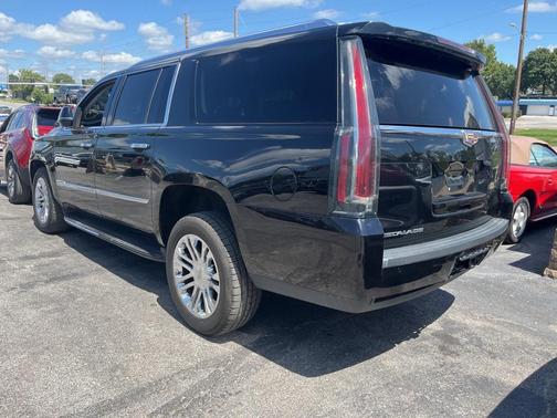 2020 Cadillac Escalade ESV Base