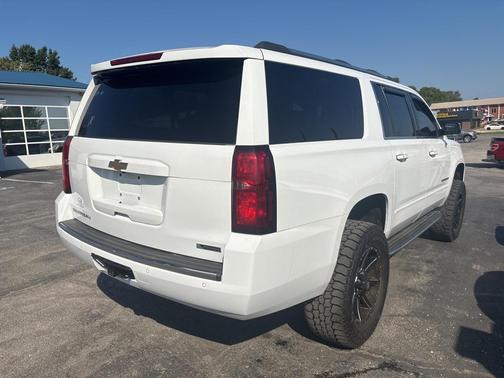 2018 Chevrolet Suburban Premier
