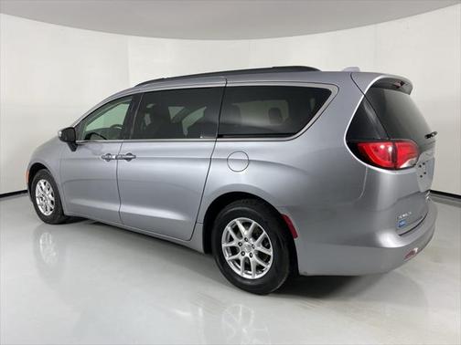 2020 Chrysler Voyager LXI