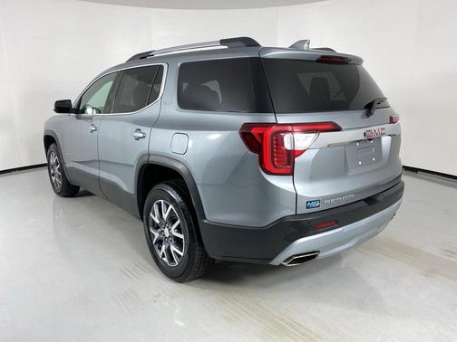 2023 GMC Acadia FWD SLT