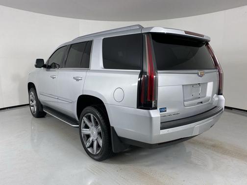 2016 Cadillac Escalade Luxury