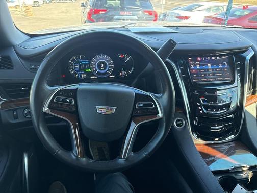 2016 Cadillac Escalade Luxury