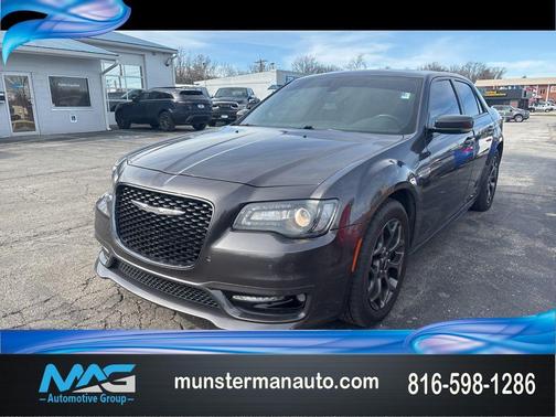 Granite Crystal Metallic Clearcoat 2017 Chrysler 300 S